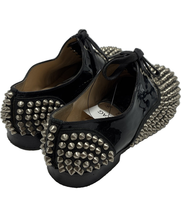 Christian Louboutin รองเท้าสวมทางการ