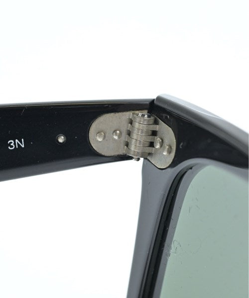 Ray-Ban Sun glasses