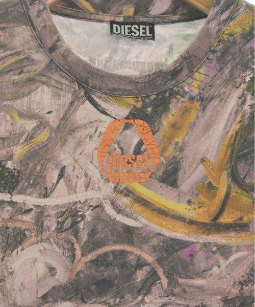 DIESEL เสื้อยืด/เสื้อท็อปส์