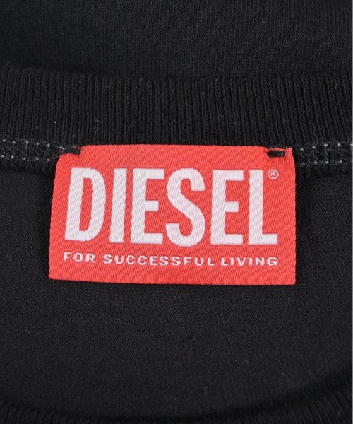 DIESEL เสื้อยืด/เสื้อท็อปส์