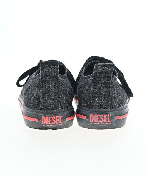 DIESEL รองเท้าผ้าใบ