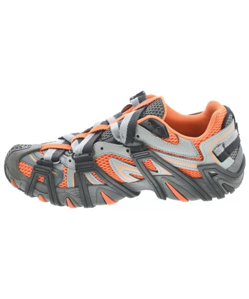 DIESEL รองเท้าผ้าใบ