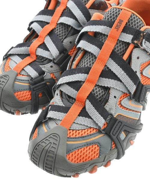 DIESEL รองเท้าผ้าใบ