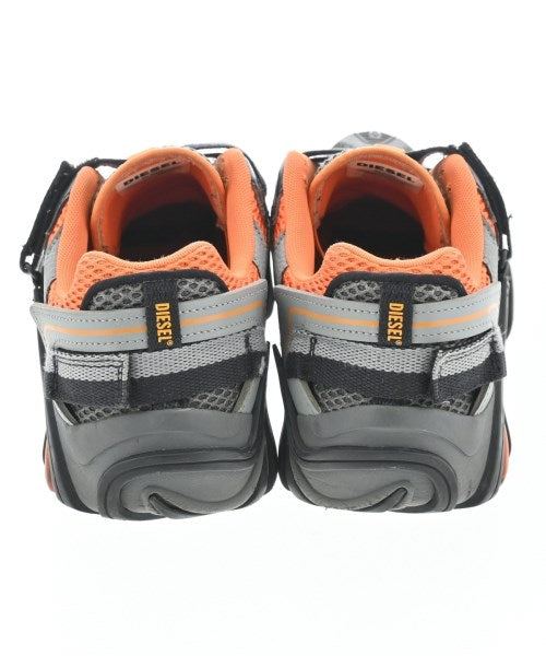 DIESEL รองเท้าผ้าใบ