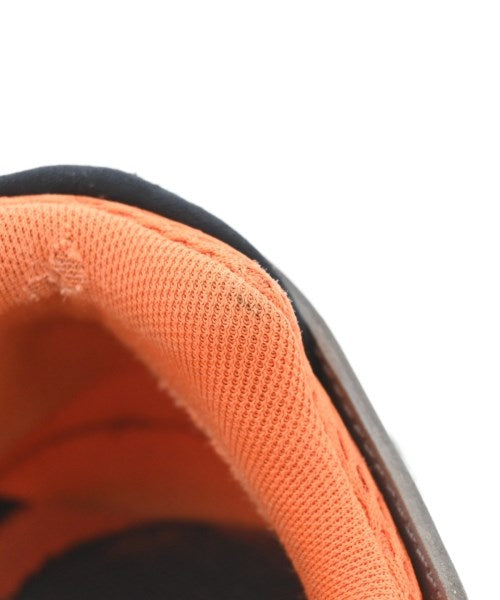 DIESEL รองเท้าผ้าใบ