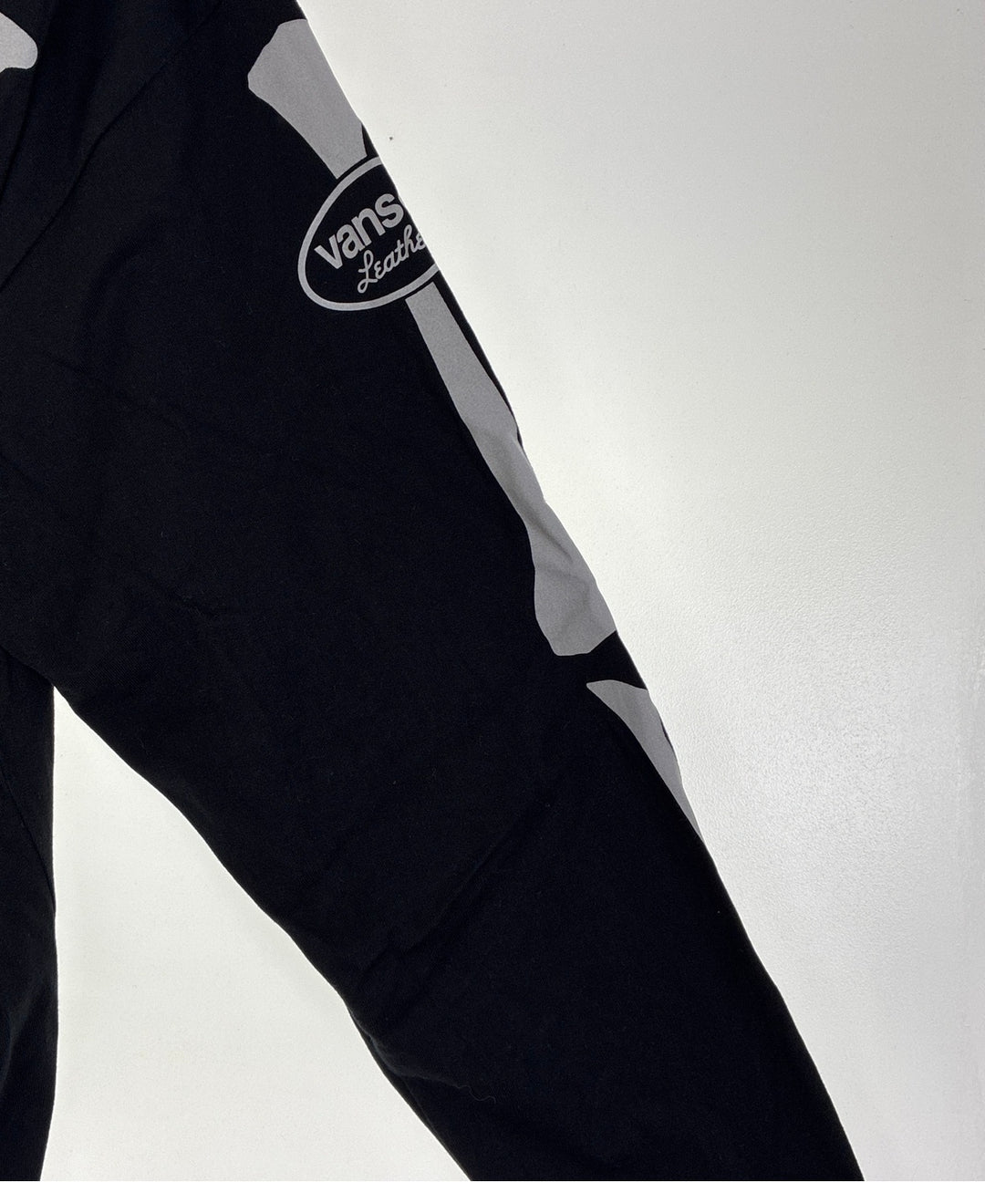 MASTER MIND JAPAN เสื้อยืด/เสื้อท็อปส์