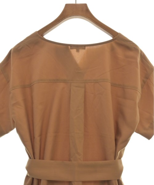 INDIVI เสื้อสตรี