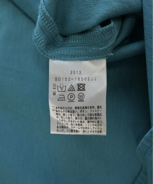 UNTITLED เสื้อยืด/เสื้อท็อปส์