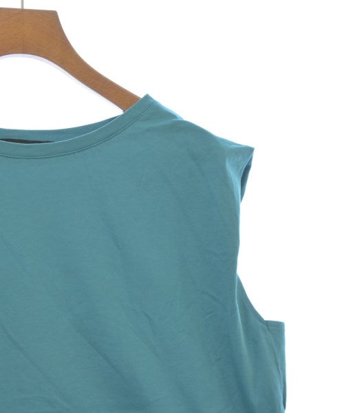 UNTITLED เสื้อยืด/เสื้อท็อปส์