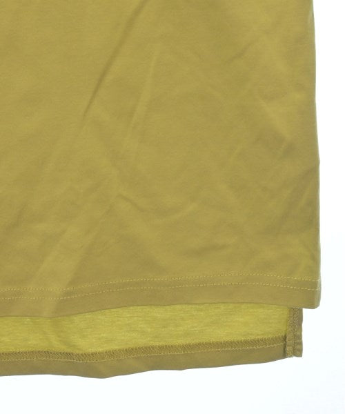 UNTITLED เสื้อยืด/เสื้อท็อปส์