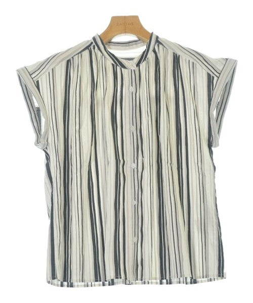 UNTITLED เสื้อสตรี