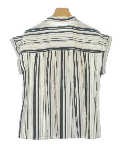 UNTITLED เสื้อสตรี