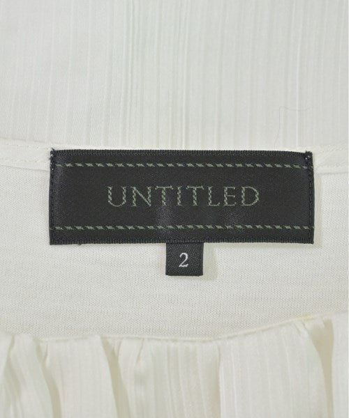 UNTITLED เสื้อยืด/เสื้อท็อปส์