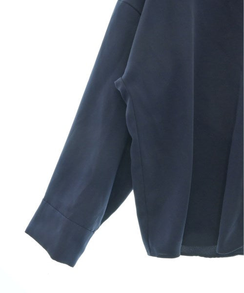 UNTITLED เสื้อสตรี