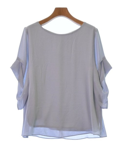 UNTITLED เสื้อสตรี