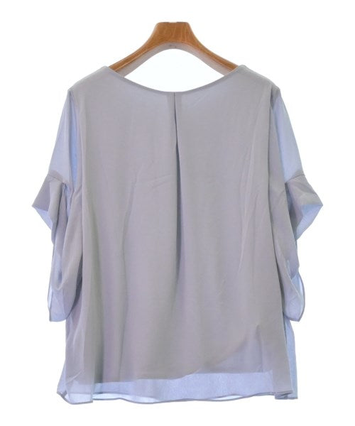 UNTITLED เสื้อสตรี