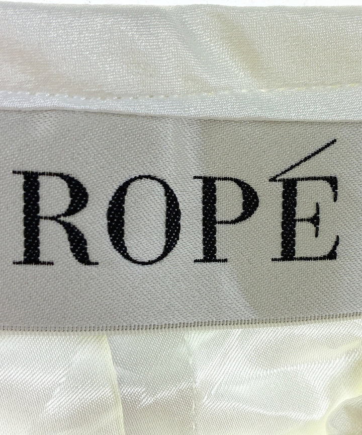 ROPE กระโปรงยาวถึงเข่า