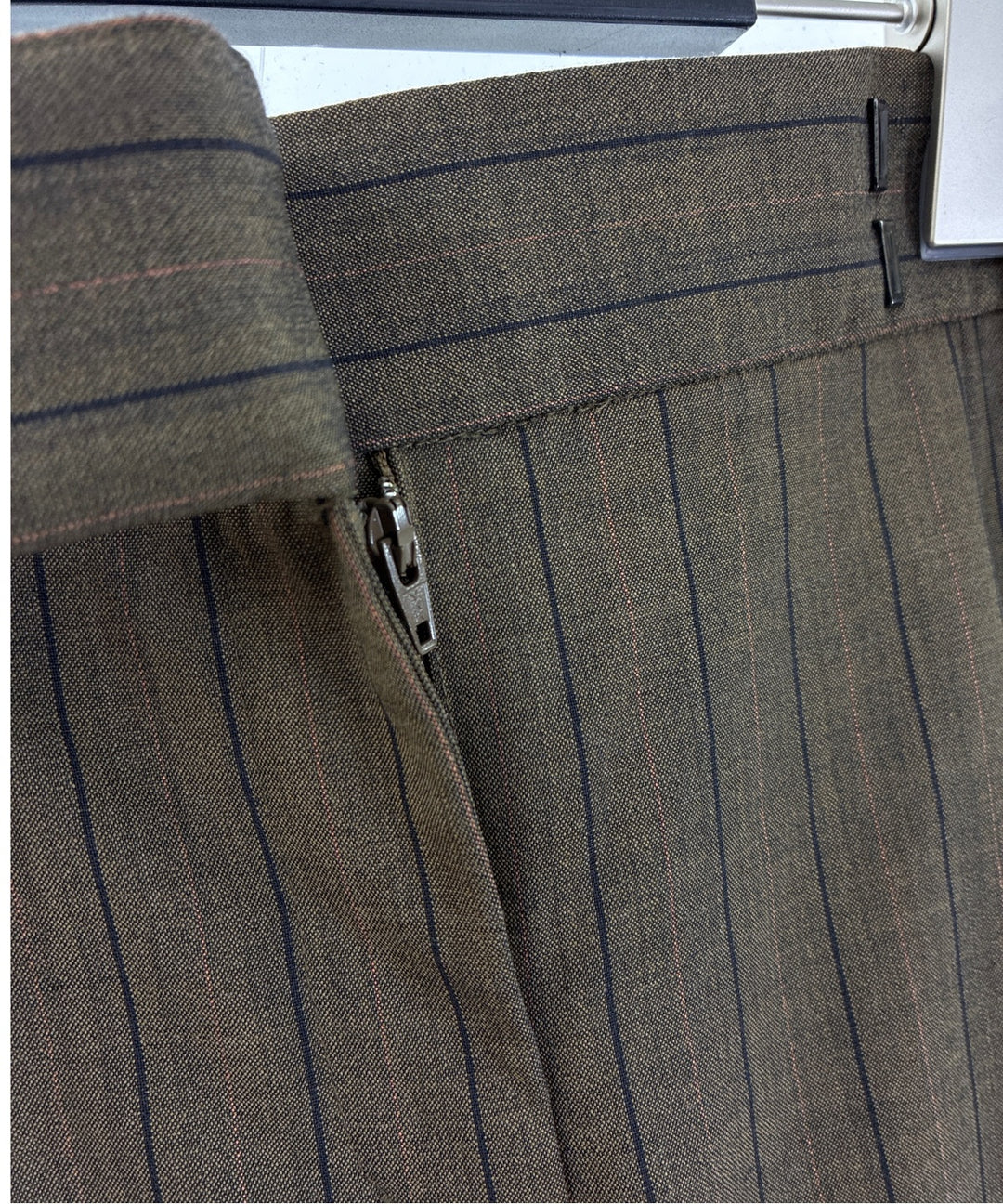 DKNY กางเกงขายาว