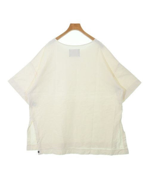 YANUK Tee Shirts/Tops