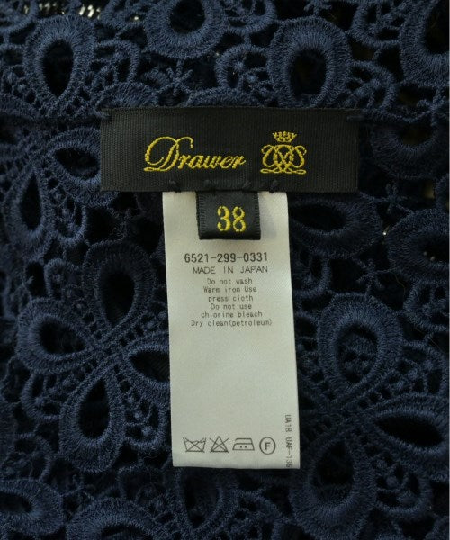 Drawer เสื้อสตรี