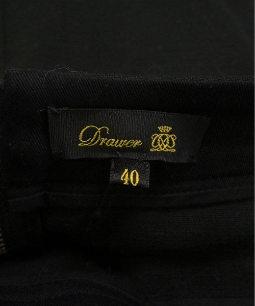 Drawer กระโปรงยาวถึงเข่า