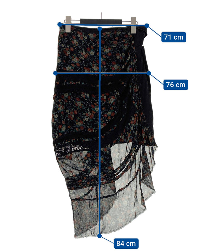 JUNYA WATANABE กระโปรงยาวถึงเข่า