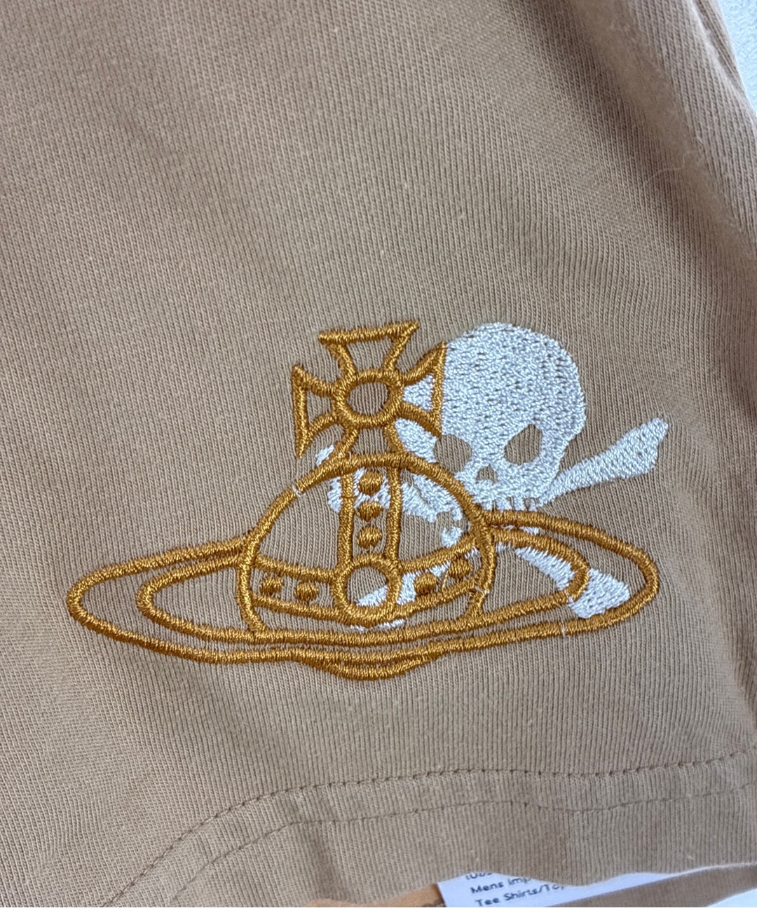 Vivienne Westwood เสื้อยืด/เสื้อท็อปส์
