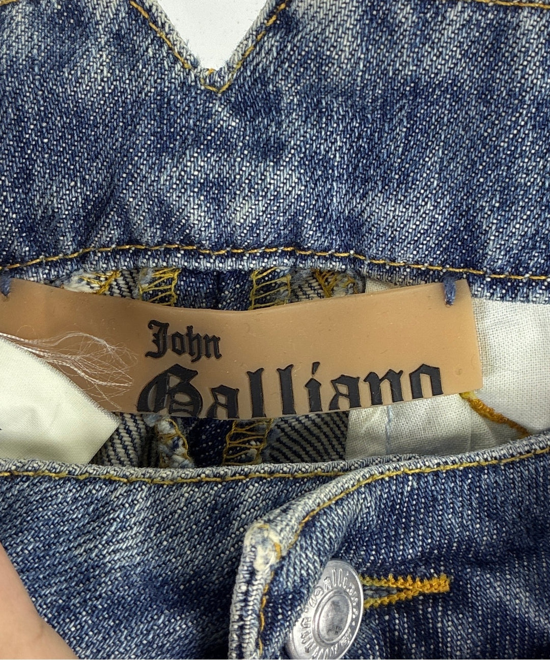 John Galliano ยีนส์