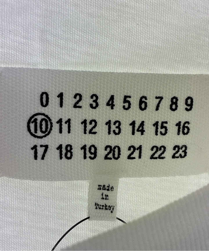 Maison Margiela เสื้อยืด/เสื้อท็อปส์