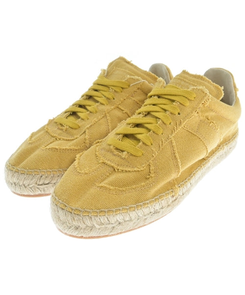 Maison Margiela รองเท้าผ้าใบ