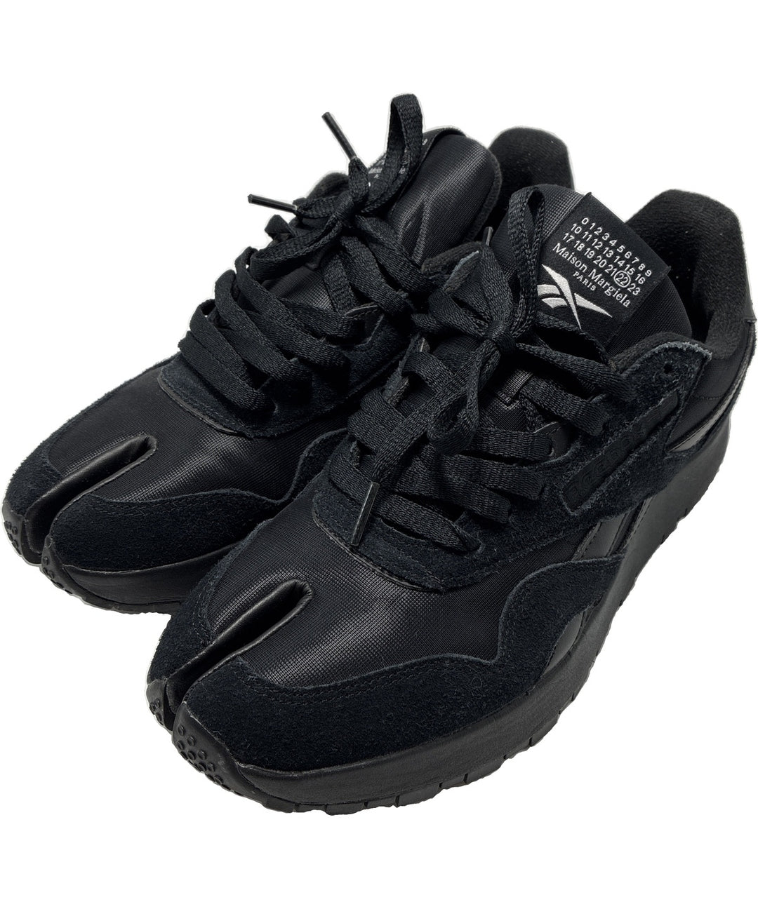 Maison Margiela รองเท้าผ้าใบ