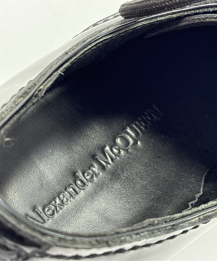 ALEXANDER MCQUEEN รองเท้าสวมทางการ