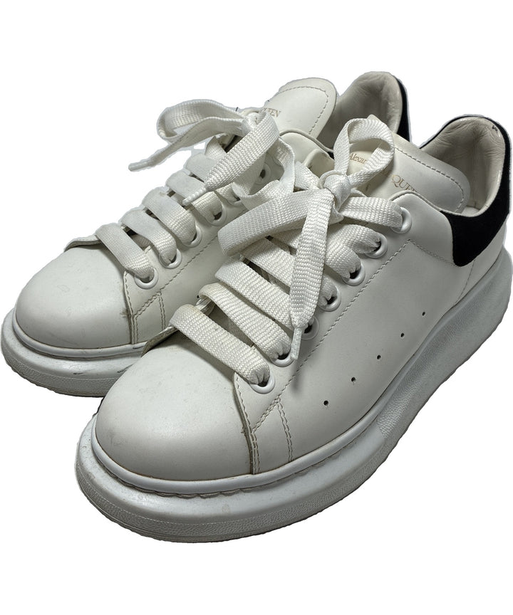 ALEXANDER MCQUEEN รองเท้าผ้าใบ