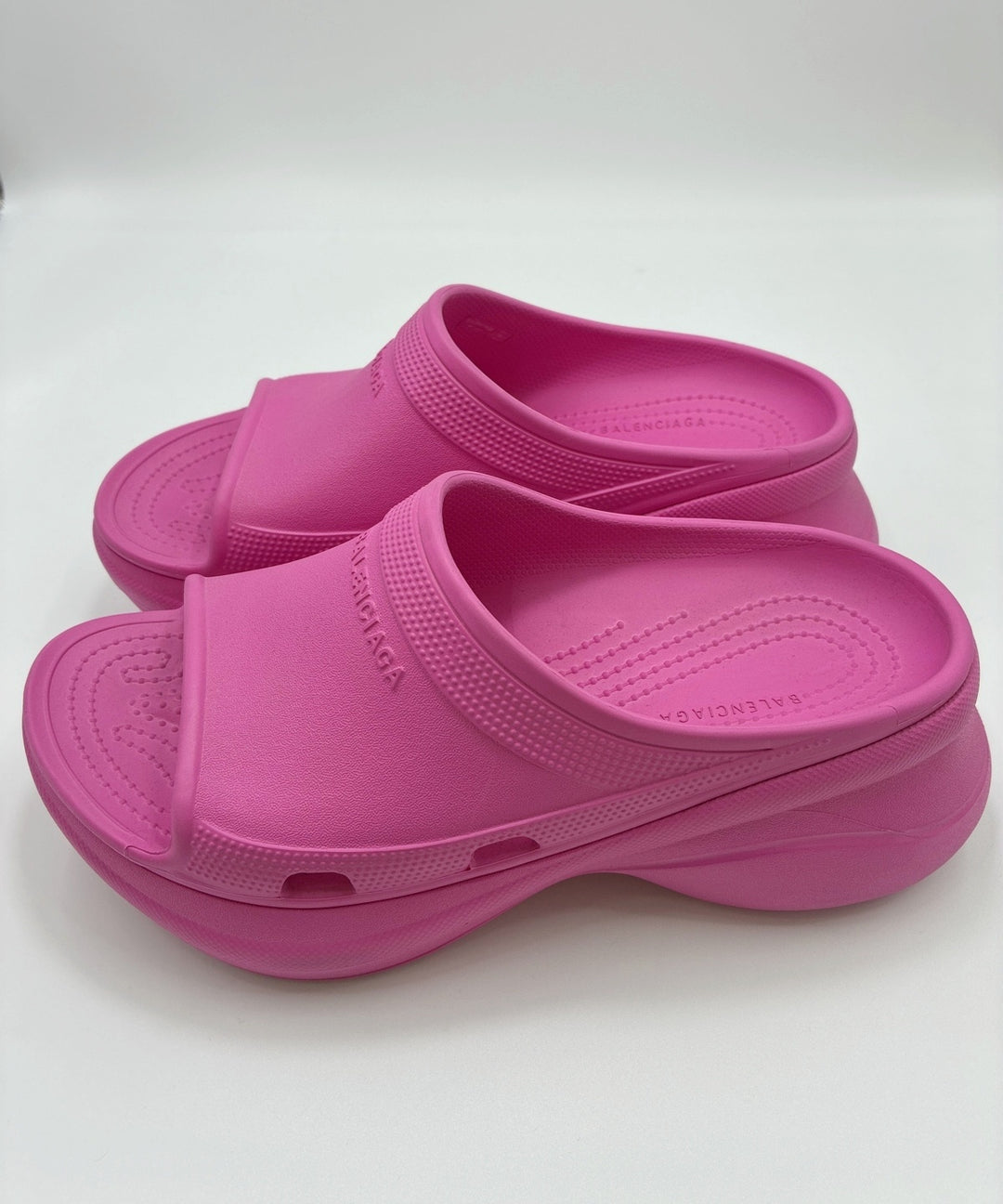 BALENCIAGA รองเท้าแตะ