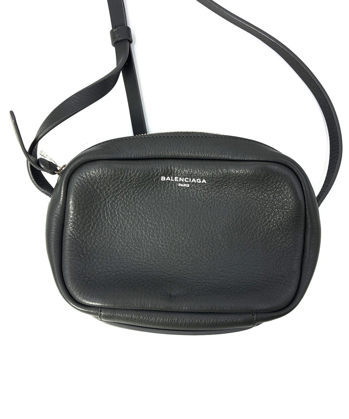 BALENCIAGA กระเป๋าสะพาย