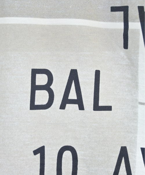 BALENCIAGA เสื้อยืด/เสื้อท็อปส์