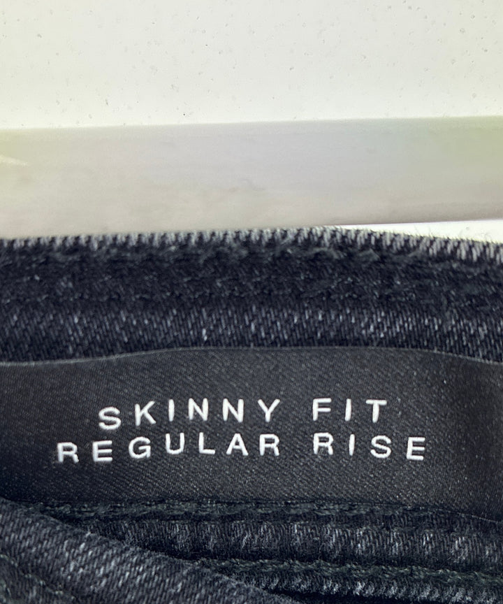 Neil Barrett ยีนส์