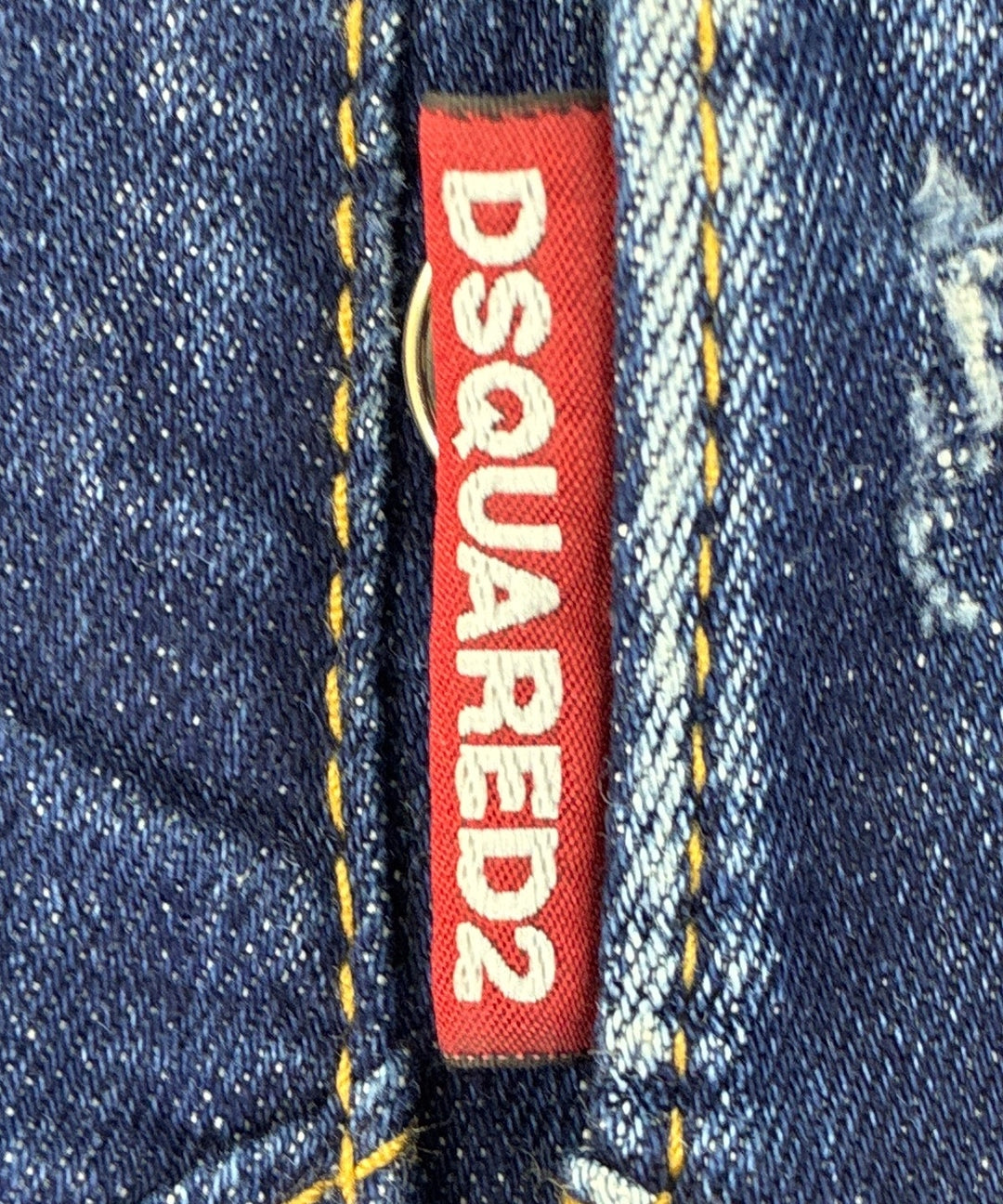 DSQUARED ยีนส์