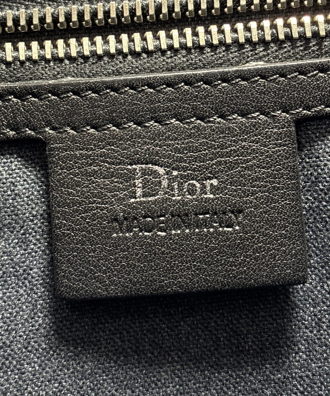 Dior Homme กระเป๋าสะพาย