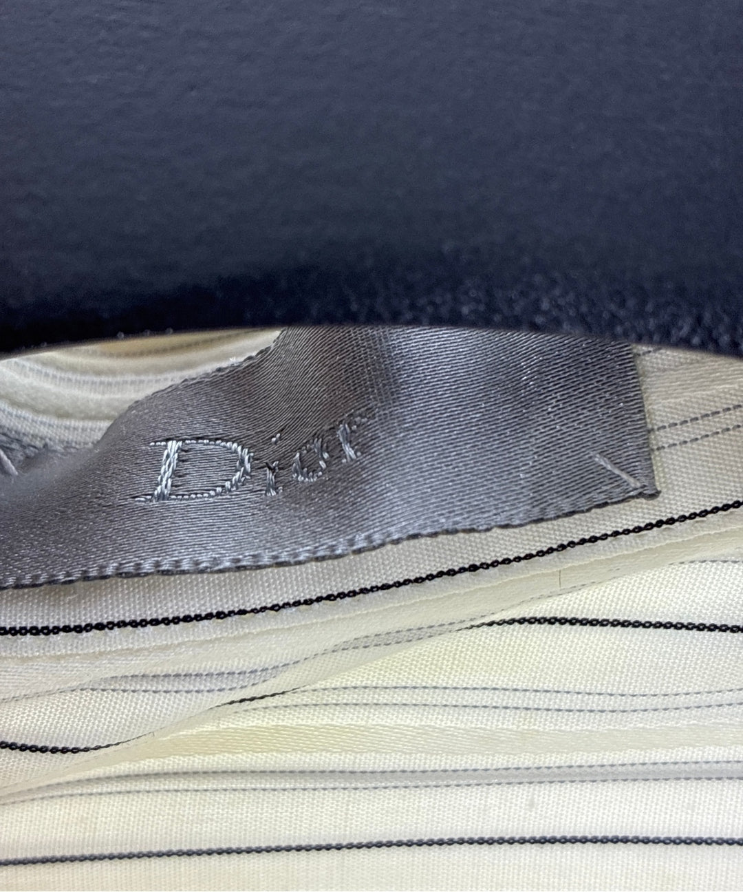 Dior Homme เสื้อลำลอง