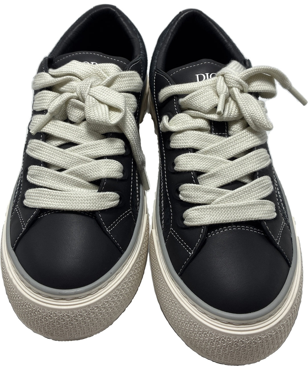Dior Homme รองเท้าผ้าใบ