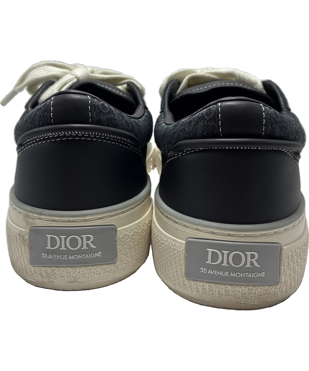 Dior Homme รองเท้าผ้าใบ