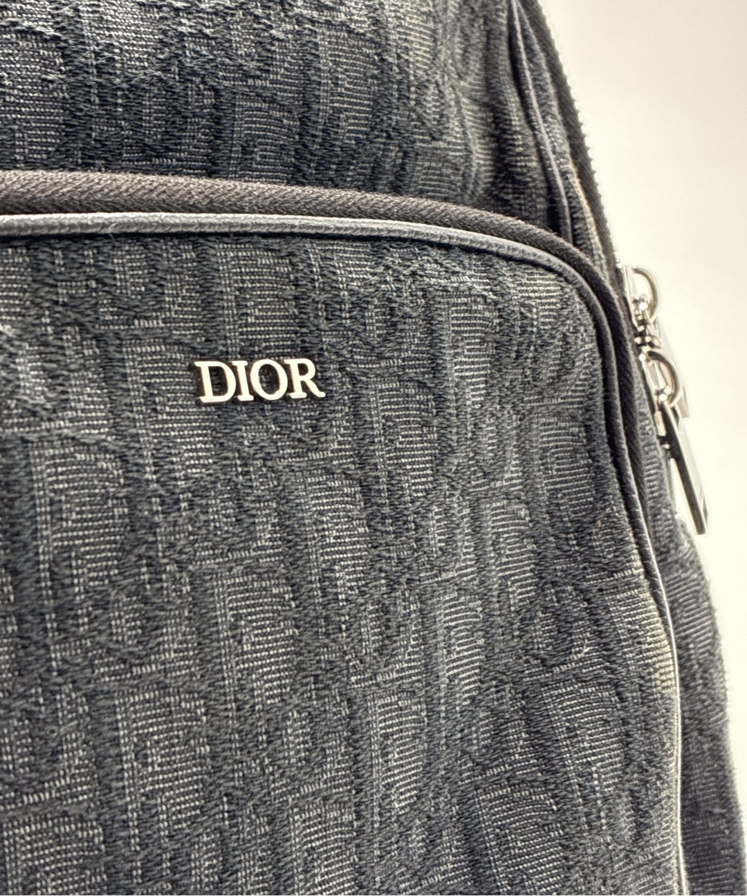 Dior Homme กระเป๋าสะพาย