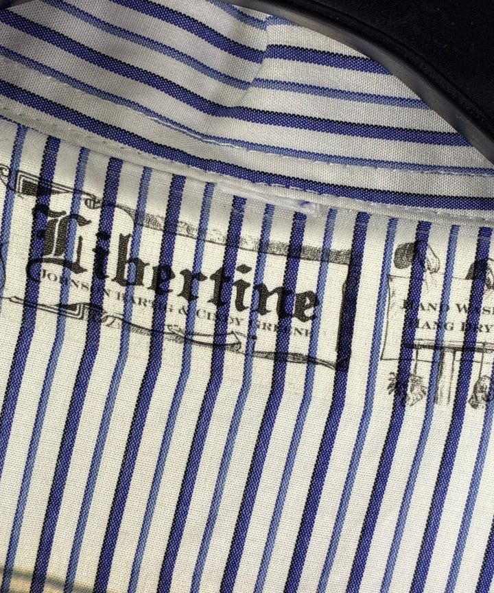 Libertine เสื้อลำลอง