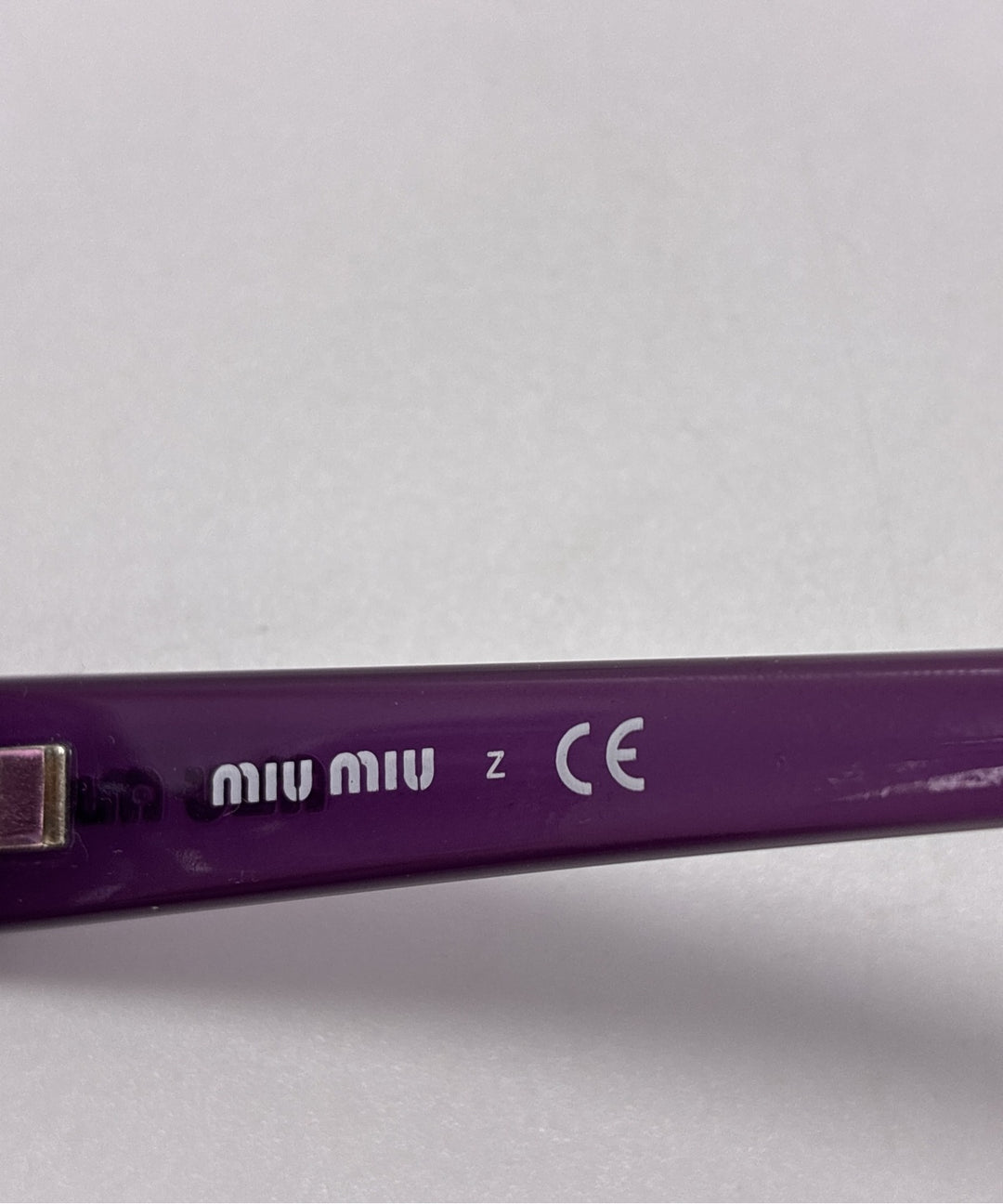 Miu Miu แว่นกันแดด