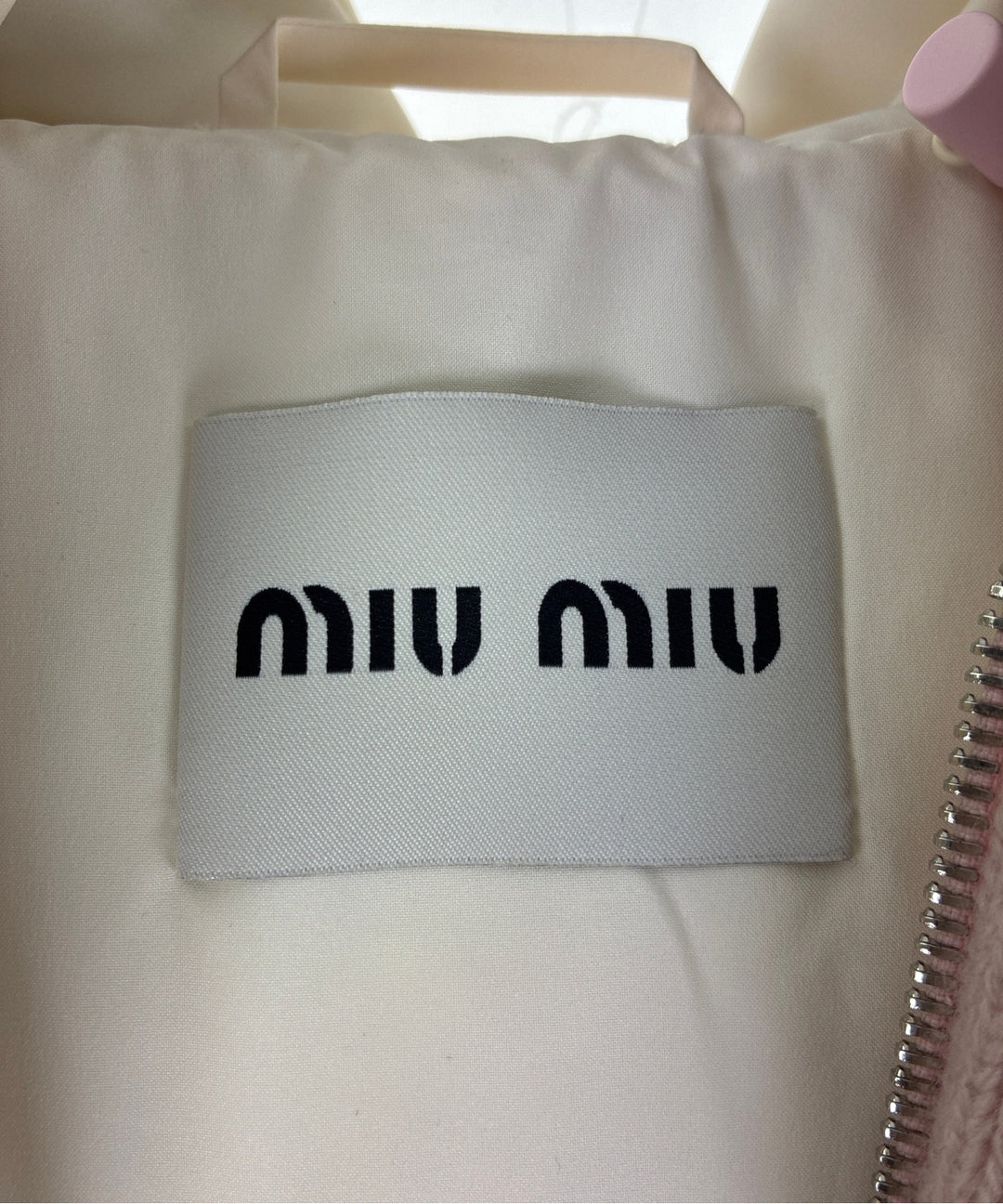 Miu Miu แจ็คเก็ตดาวน์/เสื้อกั๊ก