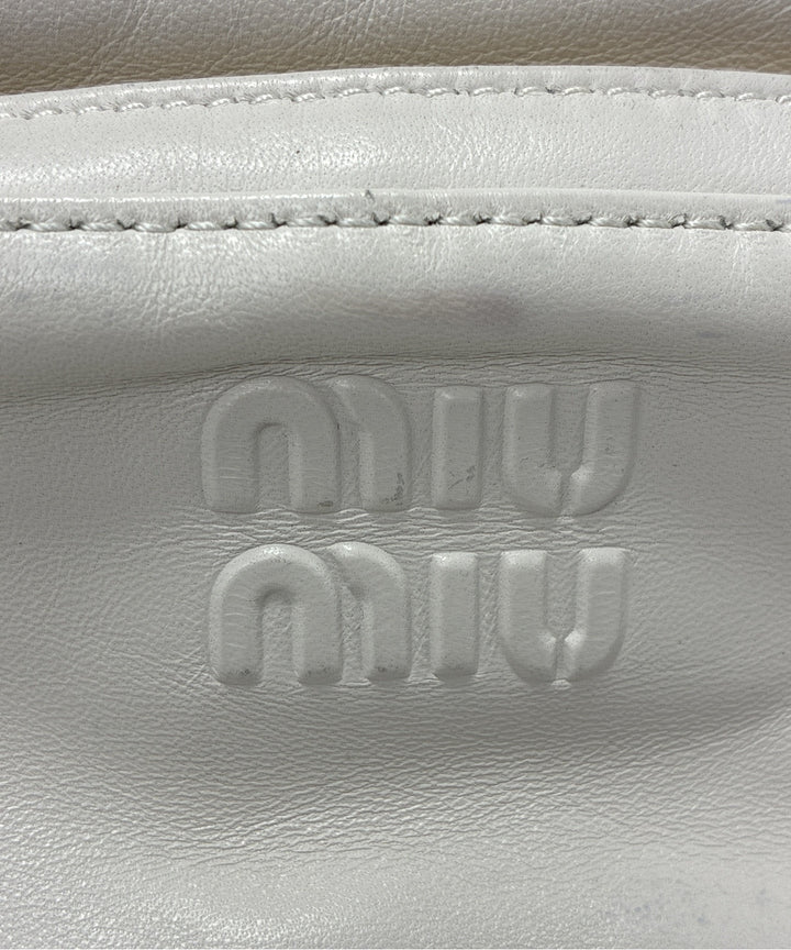 Miu Miu กระเป๋าสะพาย