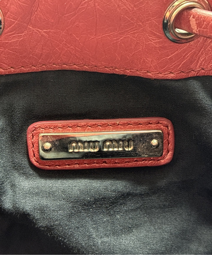 Miu Miu กระเป๋าสะพาย