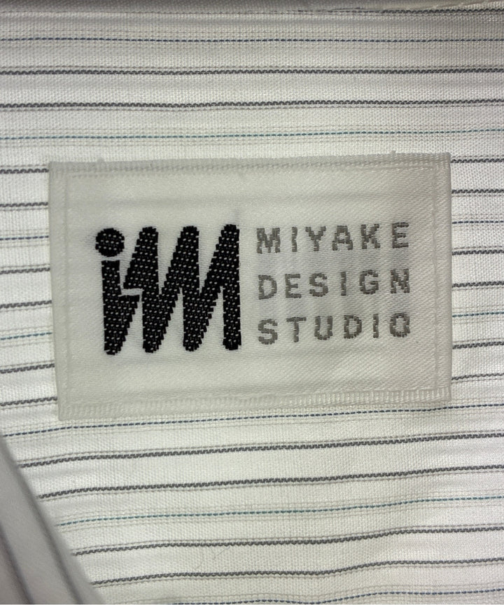 ISSEY MIYAKE เสื้อเชิ้ตทางการ
