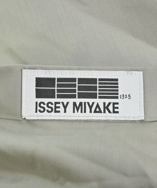 ISSEY MIYAKE เสื้อสตรี